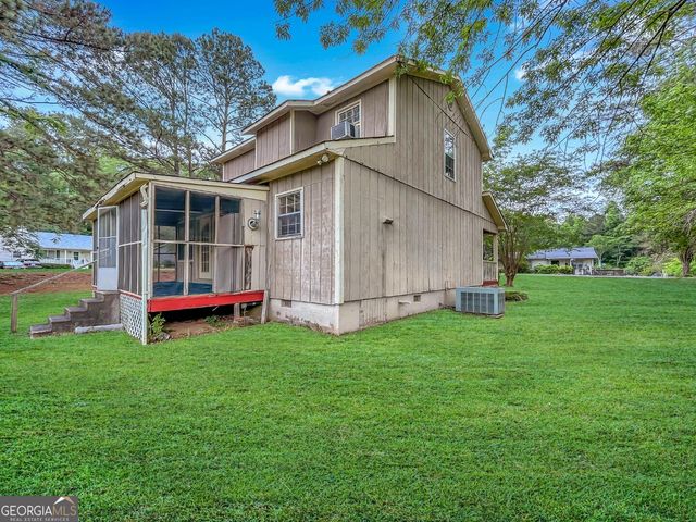 411 Edgewater Circle, Macon, GA 31220