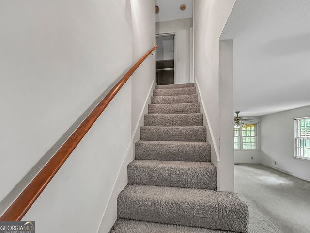 411 Edgewater Circle, Macon, GA 31220