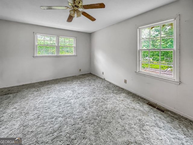 411 Edgewater Circle, Macon, GA 31220