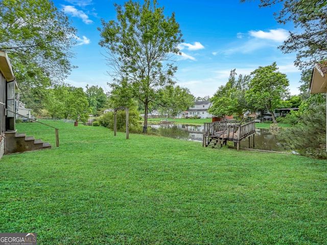 411 Edgewater Circle, Macon, GA 31220