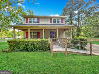 411 Edgewater Circle, Macon, GA 31220