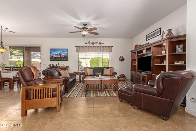 236 W CARIBBEAN Drive, Casa Grande, AZ 85122