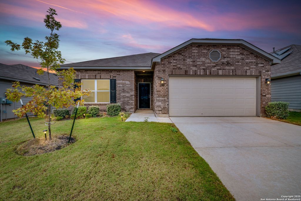 250 Landing Lane, New Braunfels, TX 78130
