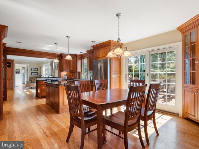 1629 HERRON LN, West Chester, PA 19380