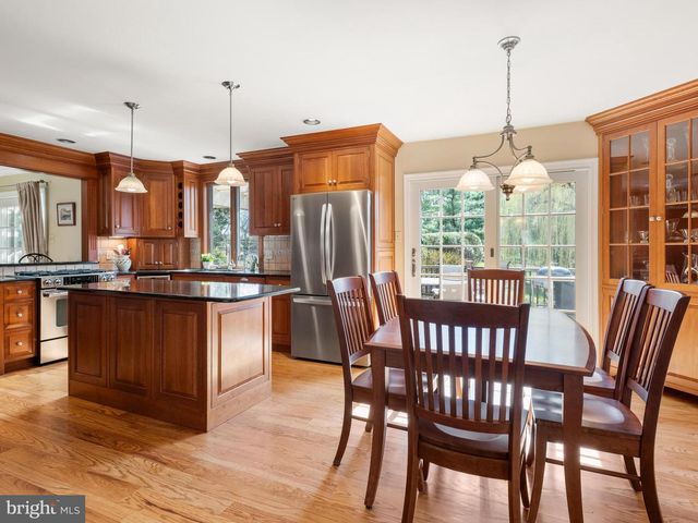 1629 HERRON LN, West Chester, PA 19380