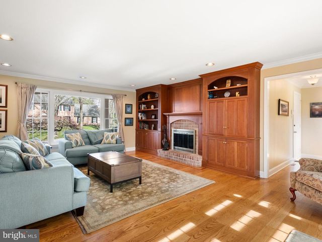 1629 HERRON LN, West Chester, PA 19380