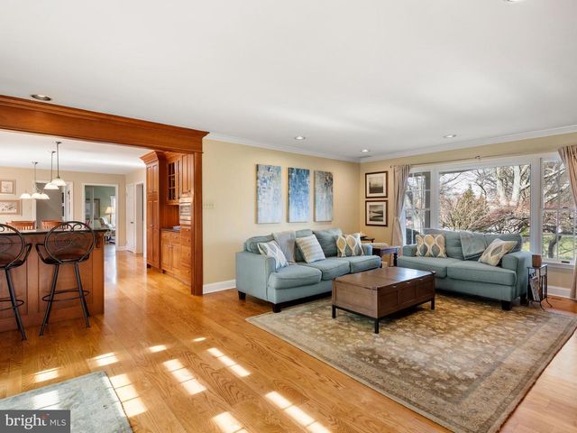 1629 HERRON LN, West Chester, PA 19380