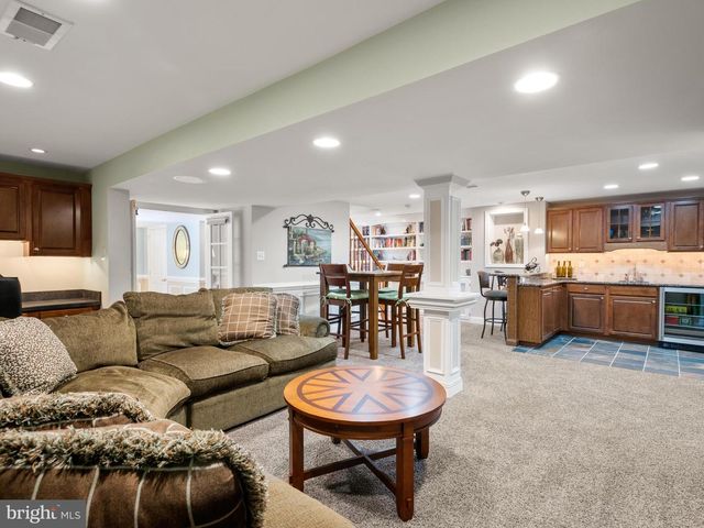 1629 HERRON LN, West Chester, PA 19380