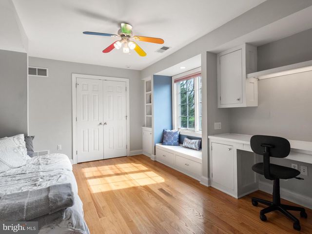1629 HERRON LN, West Chester, PA 19380