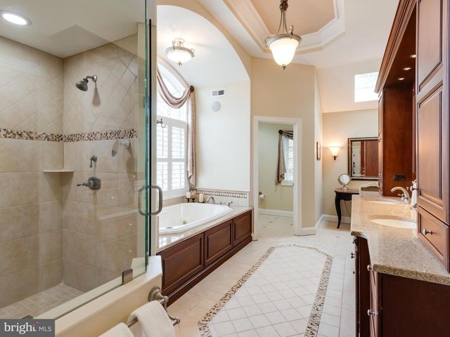 1629 HERRON LN, West Chester, PA 19380