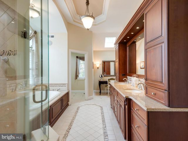 1629 HERRON LN, West Chester, PA 19380