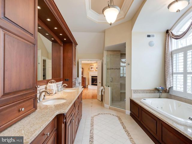 1629 HERRON LN, West Chester, PA 19380
