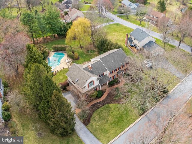 1629 HERRON LN, West Chester, PA 19380