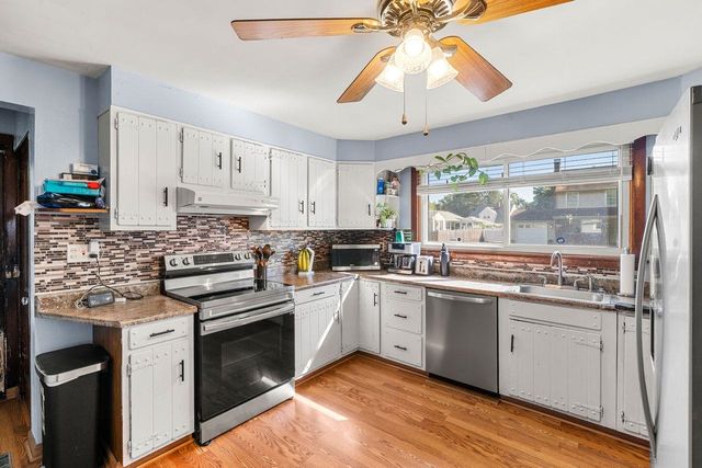 70 Newgate Circle, Manchester, NH 03102