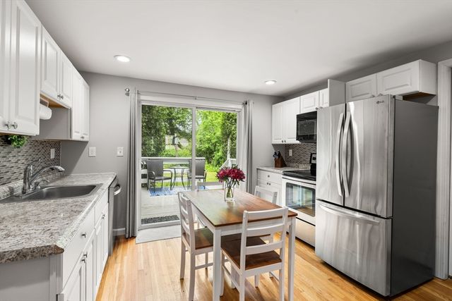 251 Central Street, Rockland, MA 02370