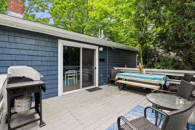 251 Central Street, Rockland, MA 02370
