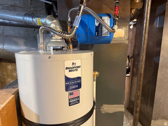 2406 E 2100 S, Salt Lake City, UT 84109