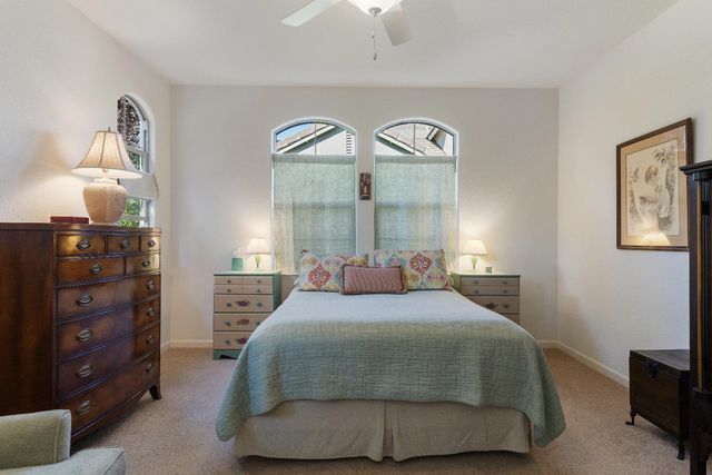 1329 Marseille Ln, Roseville, CA 95747