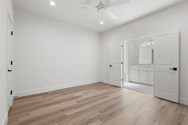516 Florence, Denison, TX 75020