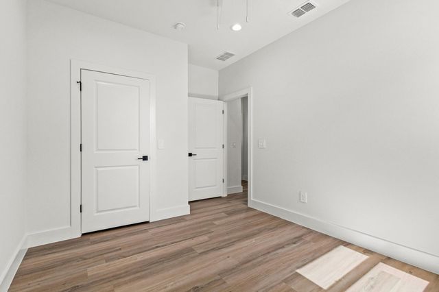 516 Florence, Denison, TX 75020