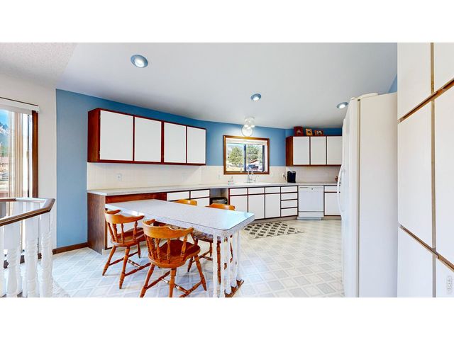 2408 Longview Dr, Estes Park, CO 80517
