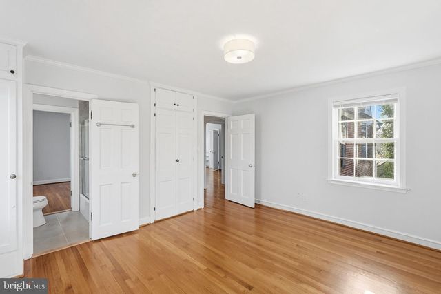 5020 SEDGWICK ST NW, Washington, DC 20016