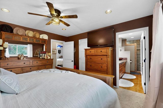 585 Navajo, Los Alamos, NM 87544