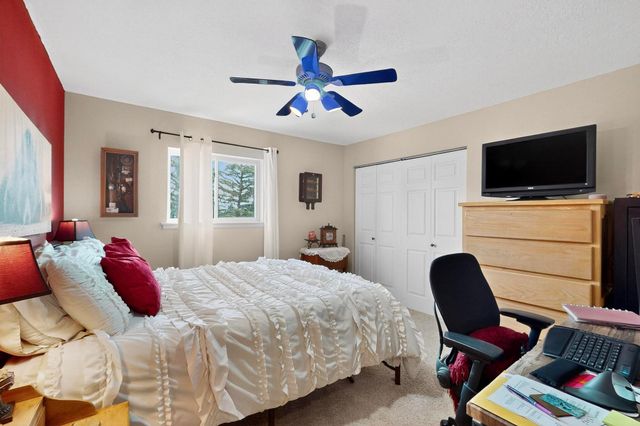 585 Navajo, Los Alamos, NM 87544