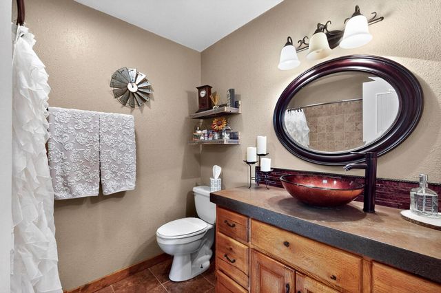 585 Navajo, Los Alamos, NM 87544