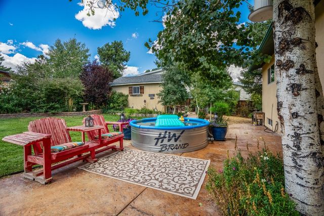 585 Navajo, Los Alamos, NM 87544