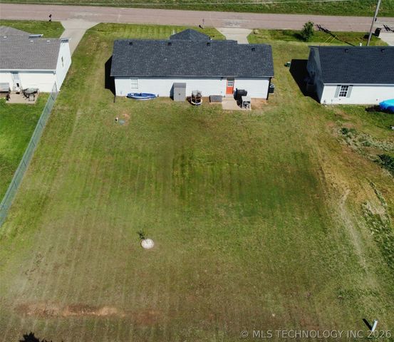 576 N Cowskin Drive, Cleveland, OK 74020