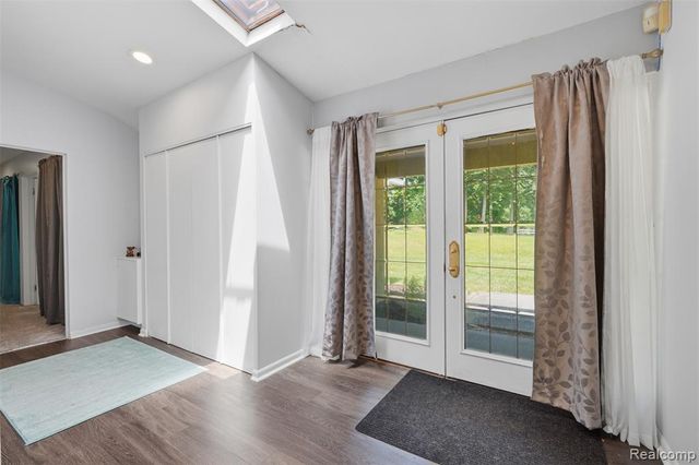 30715 N Greenbriar Road, Franklin, MI 48025