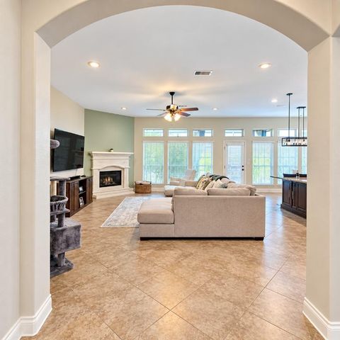 11918 Forest Moon Drive, Cypress, TX 77433