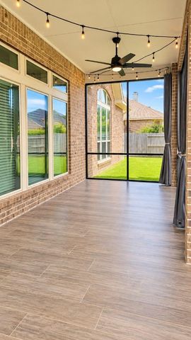 11918 Forest Moon Drive, Cypress, TX 77433