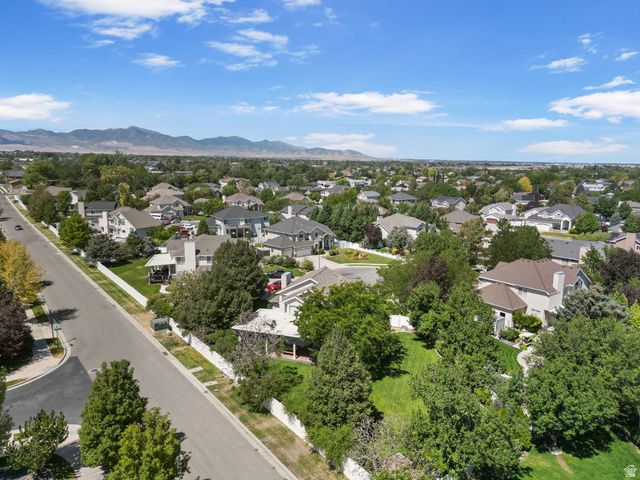 10177 S STATESMAN PL, South Jordan, UT 84095