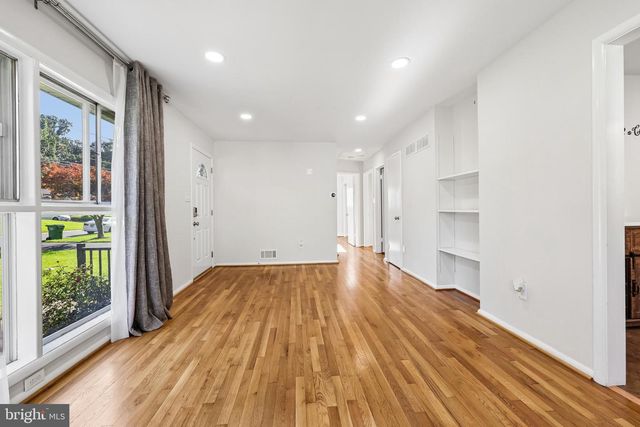 113 HUTTON ST, Gaithersburg, MD 20877