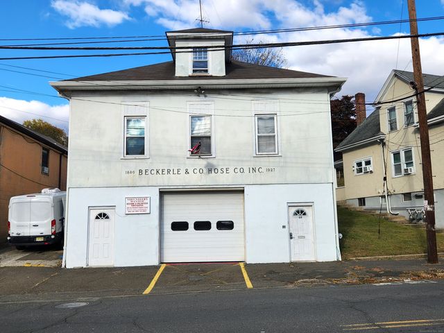 69 Liberty Street, Danbury, CT 06810