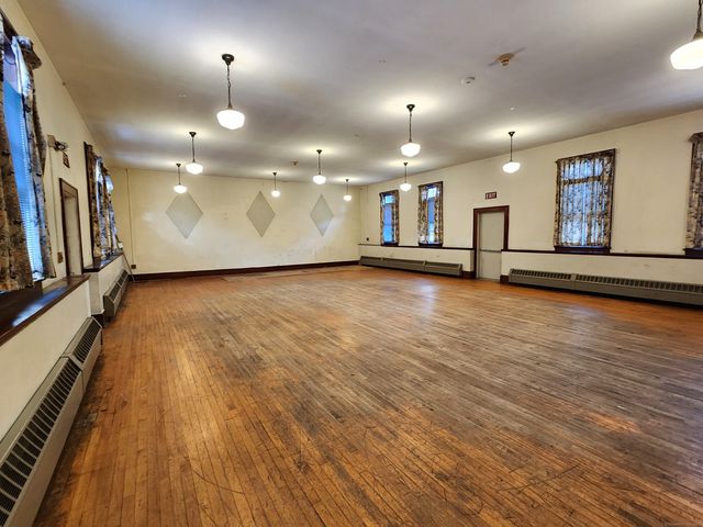 69 Liberty Street, Danbury, CT 06810