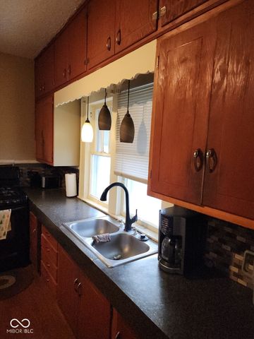 2019 Plum Street, New Castle, IN 47362