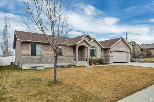 4637 W MOOSE HORN CT, West Jordan, UT 84088