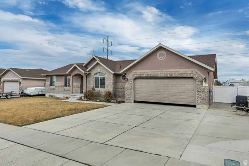 4637 W MOOSE HORN CT, West Jordan, UT 84088