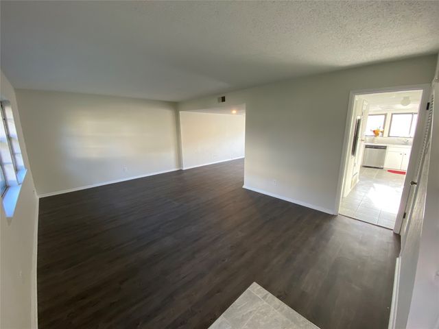 410 Westview Terrace, Arlington, TX 76013