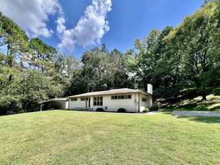 1817 Crestview Dr, Pulaski, TN 38478