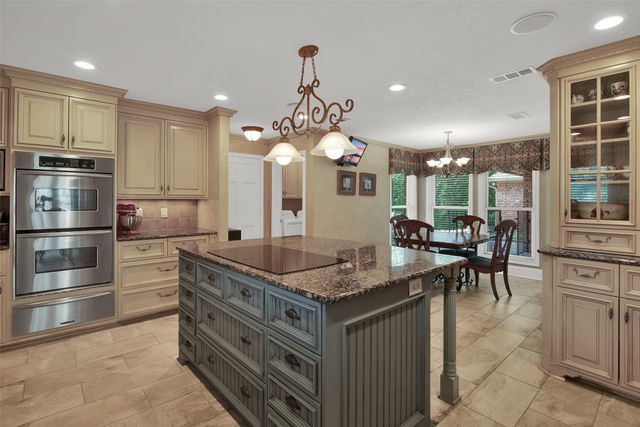 649 Anderson Road, Whitesboro, TX 76273