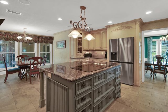 649 Anderson Road, Whitesboro, TX 76273