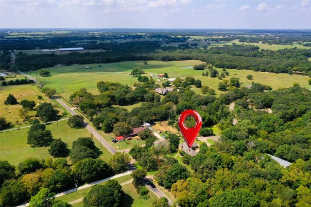 649 Anderson Road, Whitesboro, TX 76273