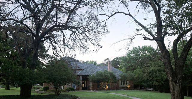 649 Anderson Road, Whitesboro, TX 76273