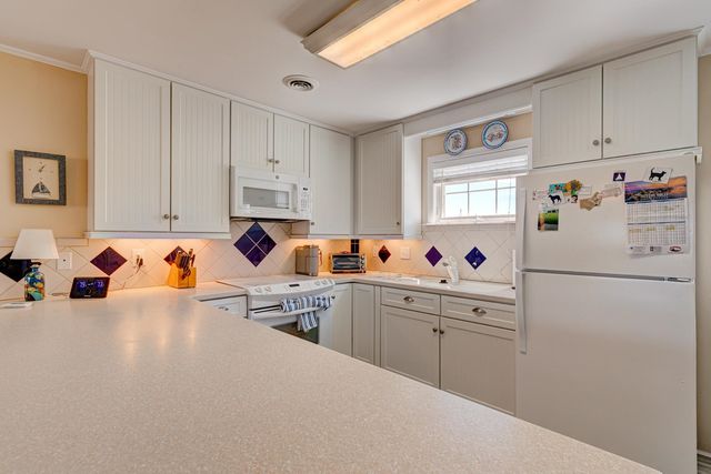 141 Cypress Ave., Murrells Inlet, SC 29576