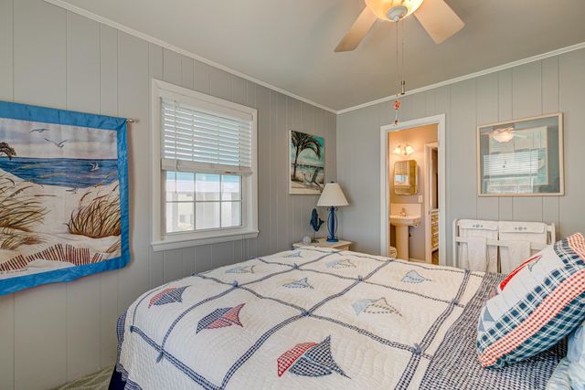 141 Cypress Ave., Murrells Inlet, SC 29576