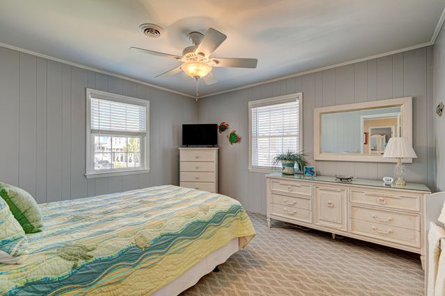141 Cypress Ave., Murrells Inlet, SC 29576